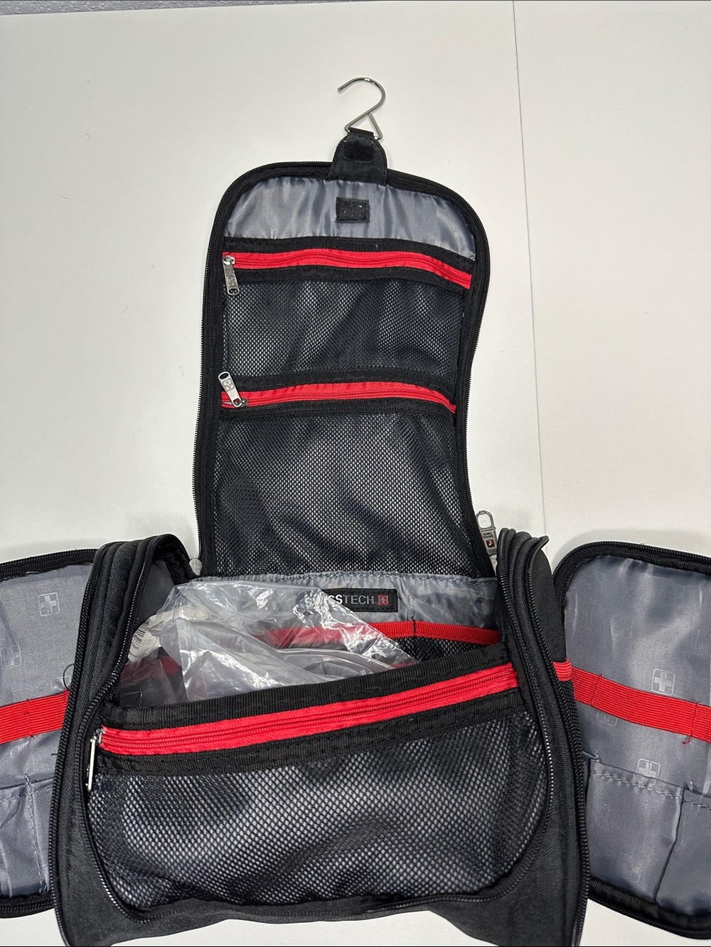Swiss Tech Travel Hanging Toiletry Bag Black with Red Trim